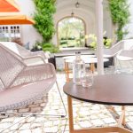 Innenhof-Terrasse